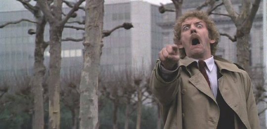 invasion_of_the_body_snatchers_1978_movie_image_donald_sutherland_01